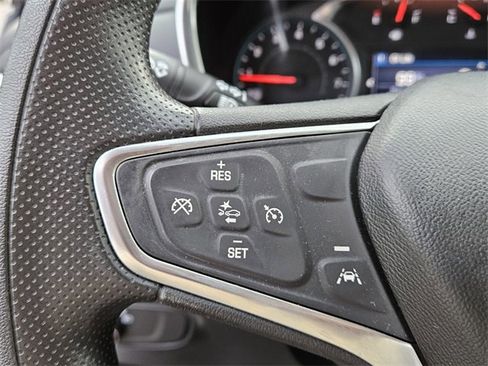 Used 2022 Chevrolet Equinox LT image 25