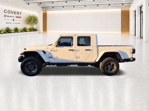 Used 2021 Jeep Gladiator Rubicon AWD/4WD image 9