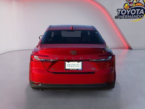 Used 2025 Toyota Camry LE w/ Convenience Package image 6