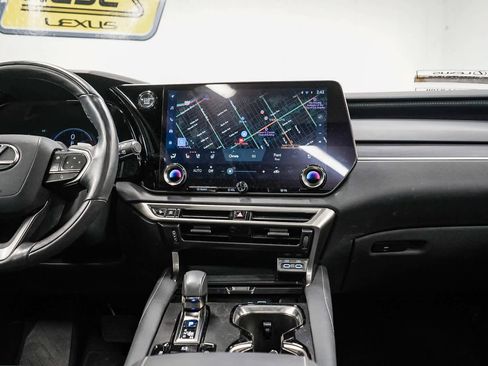 Used 2024 Lexus RX 350 FWD image 13