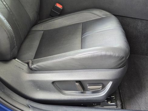 Used 2025 Toyota Camry XSE FWD image 27