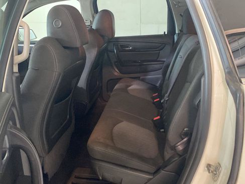 Used 2014 Chevrolet Traverse LT w/ All-Star Edition FWD image 23