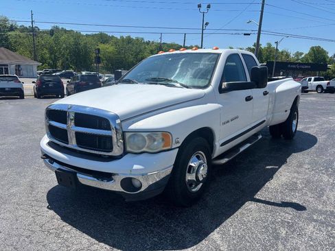 Used 2004 Dodge Ram 3500 Truck SLT w/ Trailer Tow Group RWD image 2