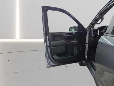 Used 2019 Chevrolet Silverado 1500 RST image 20