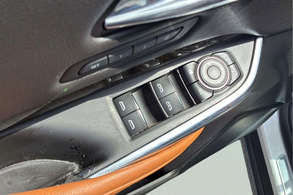 Used 2020 Cadillac XT4 Sport FWD image 29