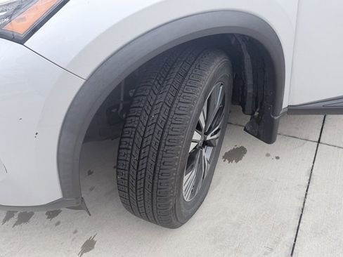 Certified 2021 Nissan Rogue SV image 34