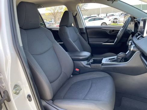Used 2023 Toyota RAV4 LE image 24