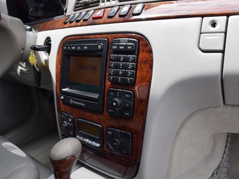 Used 2001 Mercedes-Benz S 500 image 54