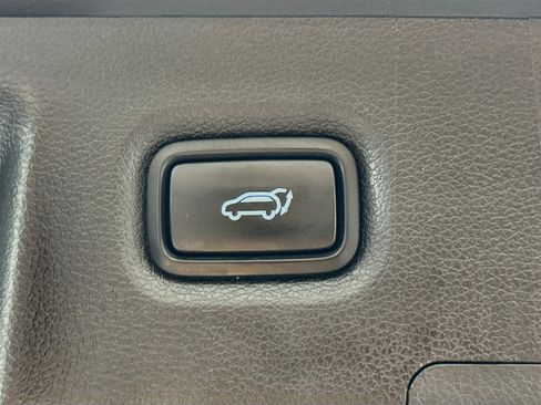 Used 2022 Hyundai Santa Fe SEL w/ Convenience Package FWD image 29
