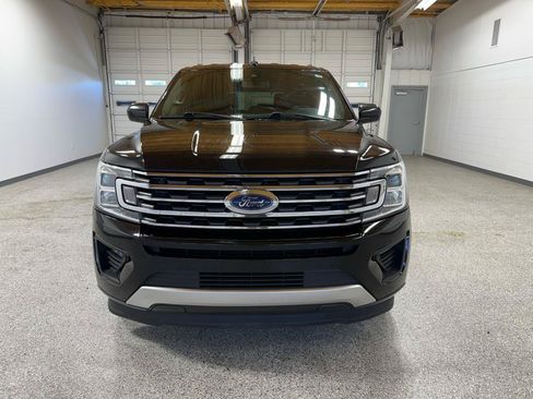 Used 2021 Ford Expedition XLT RWD image 3