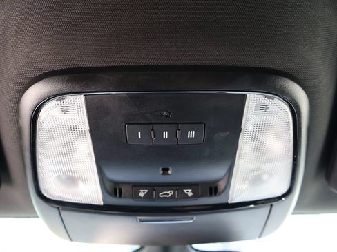Used 2023 Dodge Durango GT RWD image 50