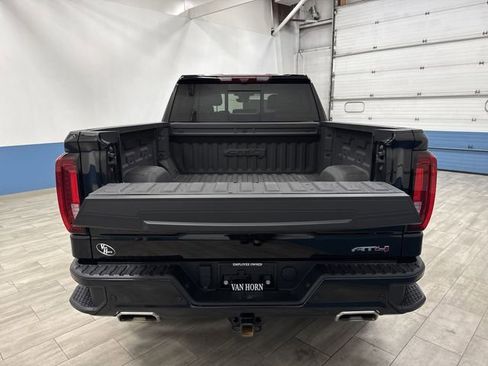 Certified 2023 GMC Sierra 1500 AT4 w/ AT4 Premium Package image 18
