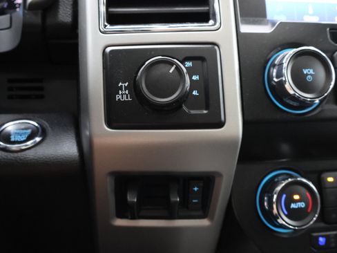 Used 2021 Ford F250 Lariat AWD/4WD image 47