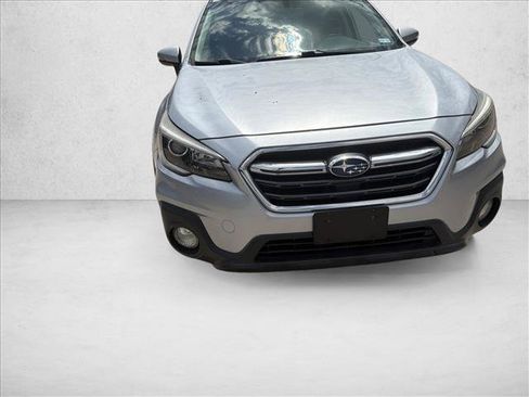 Used 2019 Subaru Outback 2.5i Premium w/ Protection Package #1 AWD/4WD image 8