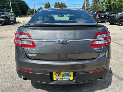 Used 2018 Ford Taurus SEL w/ Equipment Group 201A AWD/4WD image 3