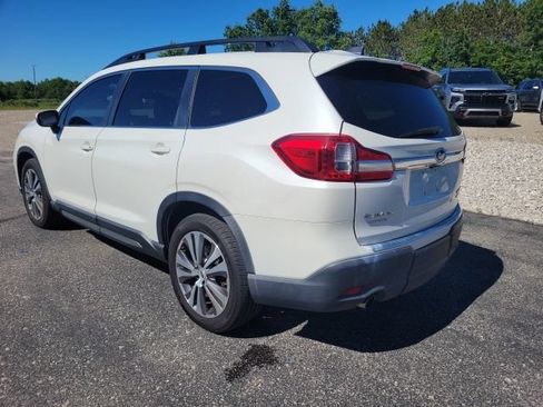 Used 2019 Subaru Ascent Limited AWD/4WD image 8