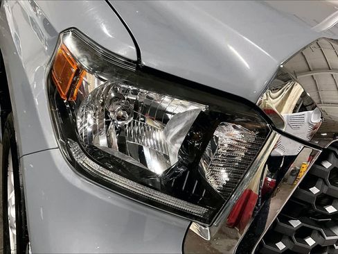 Used 2021 Toyota Tundra SR5 image 28