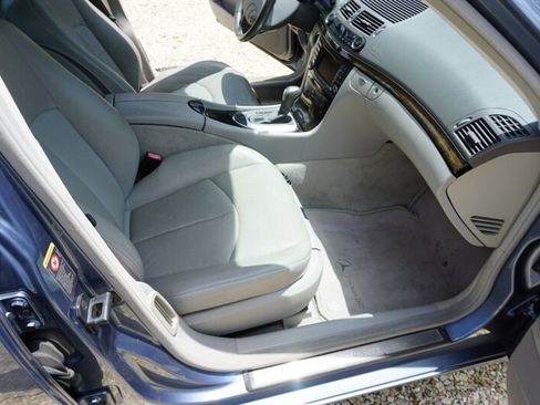 Used 2004 Mercedes-Benz E 500 4MATIC Sedan image 27