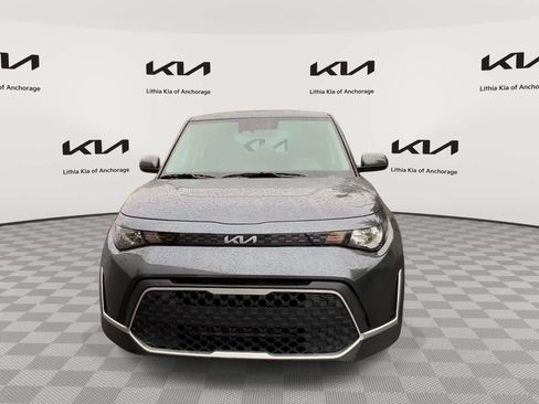 Certified 2025 Kia Soul LX FWD image 3