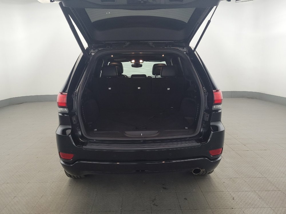 Used 2019 Jeep Grand Cherokee Altitude AWD/4WD image 29