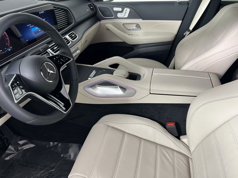 New 2026 Mercedes-Benz GLE 450 4MATIC Coupe image 4