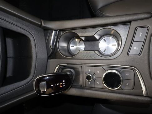 Certified 2025 Cadillac XT5 Premium Luxury image 14