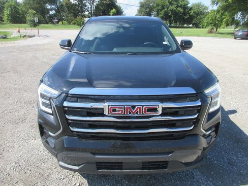 New 2027 GMC Terrain Elevation FWD image 10