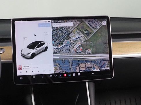 Used 2020 Tesla Model Y Long Range AWD/4WD image 23