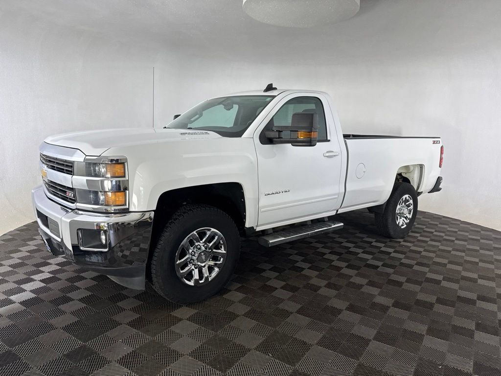 Used 2015 Chevrolet Silverado 3500 LT w/ LT Convenience Package AWD/4WD image 3