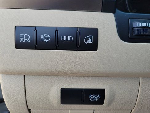 Used 2017 Lexus LX 570 4WD image 17