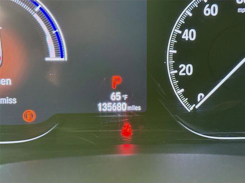 Used 2019 Honda Accord Touring image 20