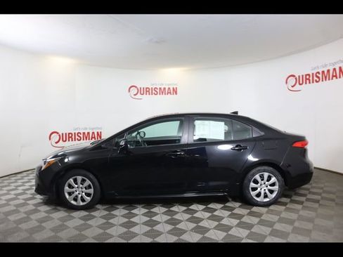 Used 2023 Toyota Corolla LE image 9