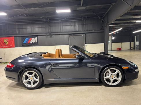 Used 2006 Porsche 911 Carrera 4 AWD/4WD image 5
