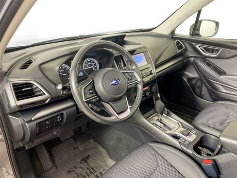 Used 2021 Subaru Forester Premium AWD/4WD image 23