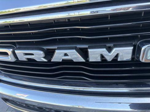 Used 2019 RAM 1500 Big Horn RWD image 8