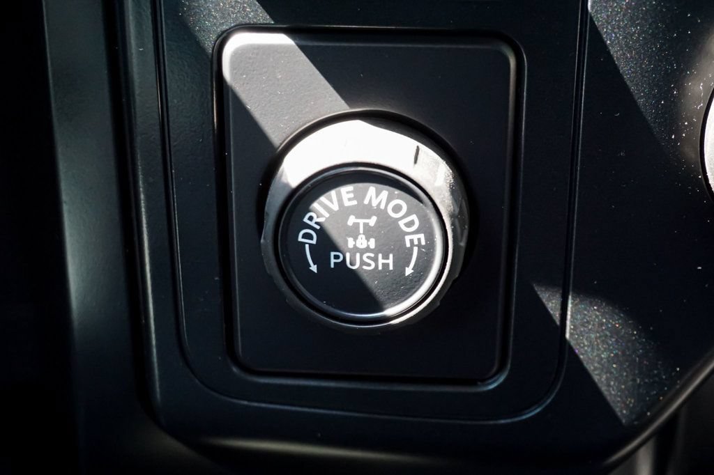 Used 2025 Ford F150 XL RWD image 55