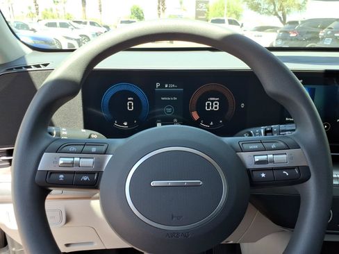 Used 2026 Hyundai Kona SE FWD image 18