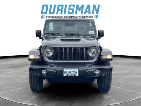 New 2026 Jeep Gladiator Sport AWD/4WD image 8