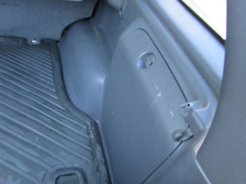 Used 1999 Isuzu Rodeo LS image 30
