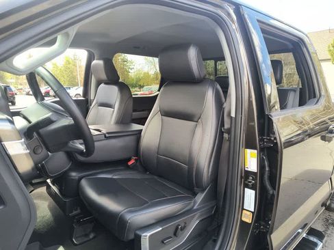 Used 2024 Ford F350 Lariat w/ FX4 Off-Road Package image 11