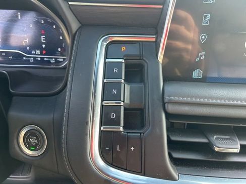 Used 2024 Chevrolet Tahoe LT w/ Luxury Package image 26