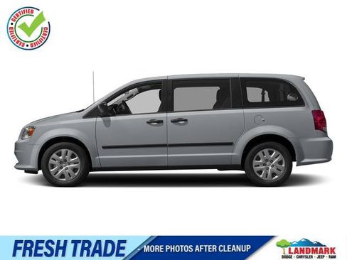Used 2017 Dodge Grand Caravan SE FWD image 1