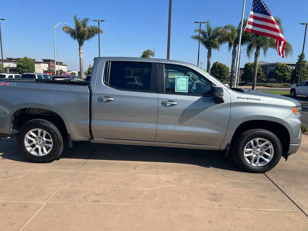 Used 2026 Chevrolet Silverado 1500 RST AWD/4WD image 4