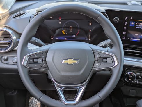 New 2026 Chevrolet Trax LT w/ Driver Confidence Package image 26