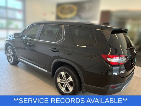 Certified 2025 Honda Pilot EX-L image 4