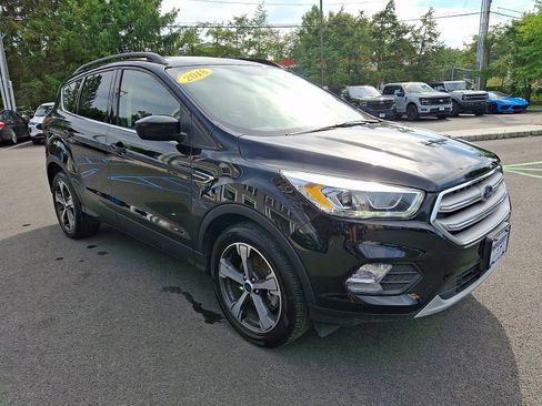 Used 2018 Ford Escape SEL AWD/4WD image 3
