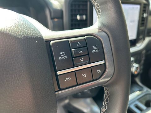 Used 2025 Ford F150 Lariat AWD/4WD image 16