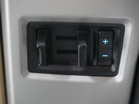 Used 2019 Ford F250 Lariat w/ Lariat Ultimate Package image 24