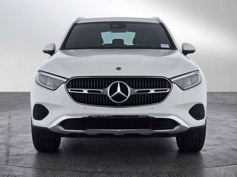 Certified 2025 Mercedes-Benz GLC 300 image 9