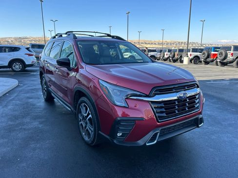 Used 2024 Subaru Ascent Touring image 4